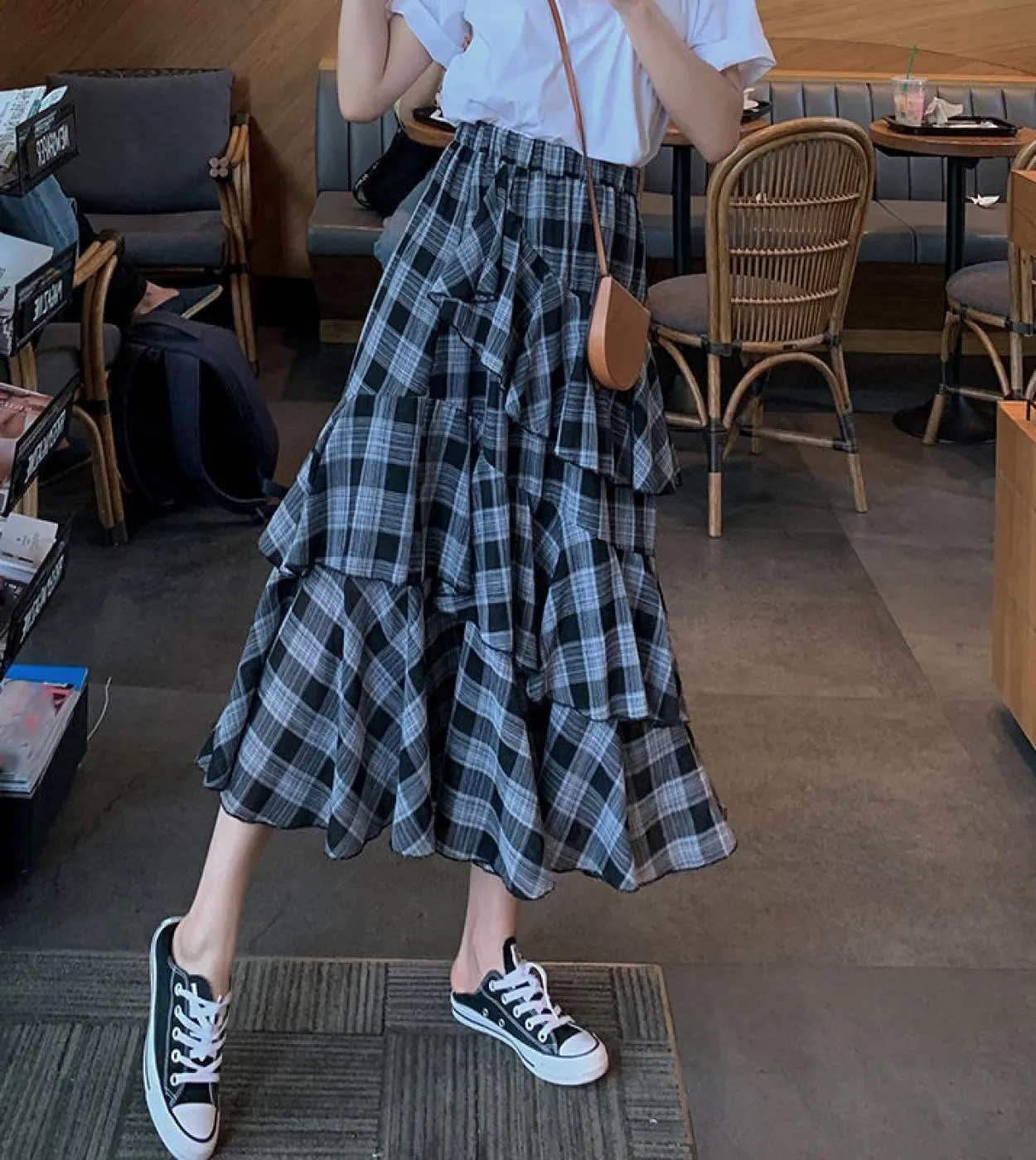 2023 Summer Vintage Plaid Gonna Donna Elegante Chic Asimmetrico Patchwork Ruffles Gonna lunga Vita alta Una linea Gonne