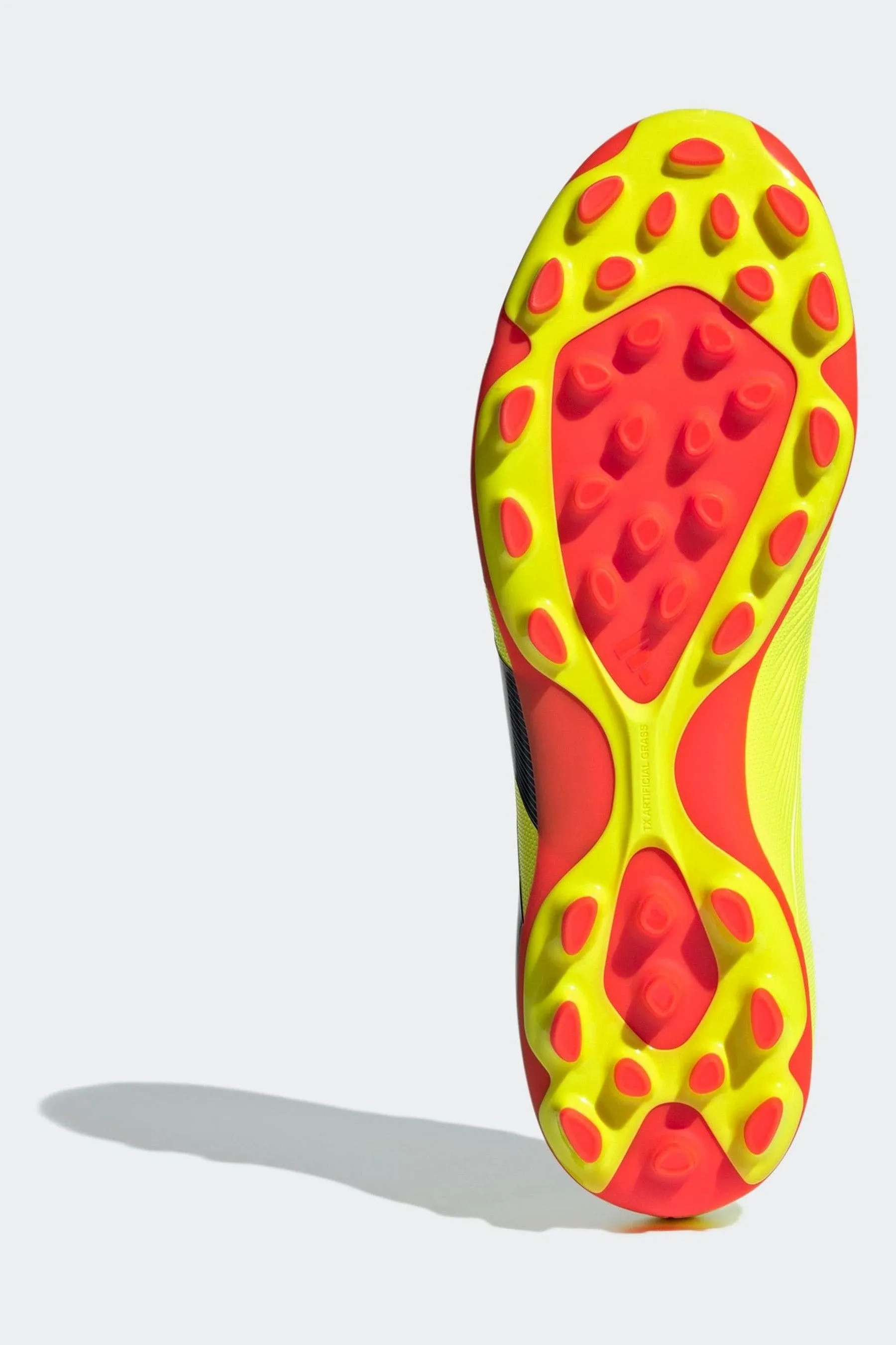 adidas Football Predator 24 League - Stivali da adulto con erba artificiale bassa