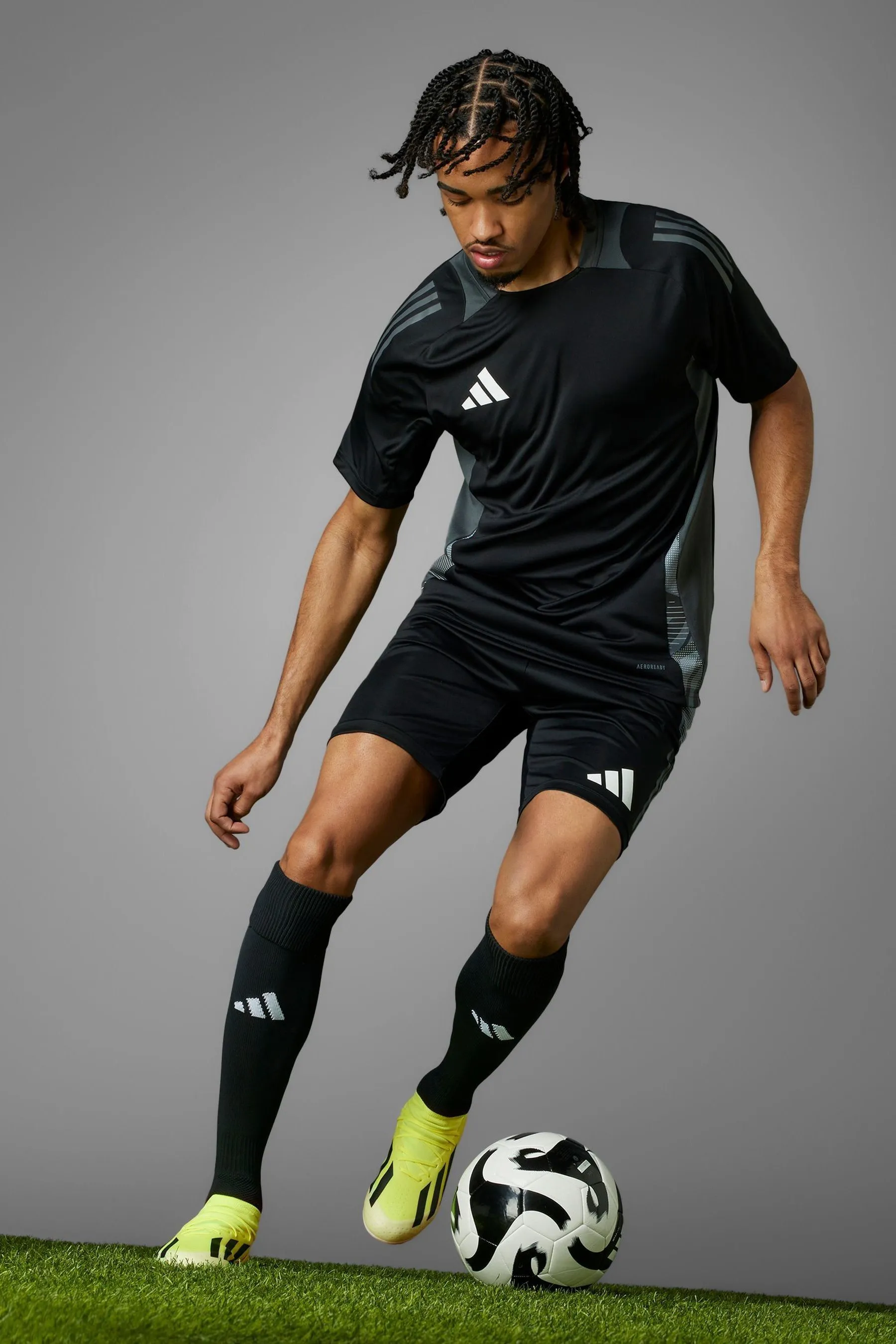 adidas Football X Crazyfast League - Stivali per adulti per terreni duri