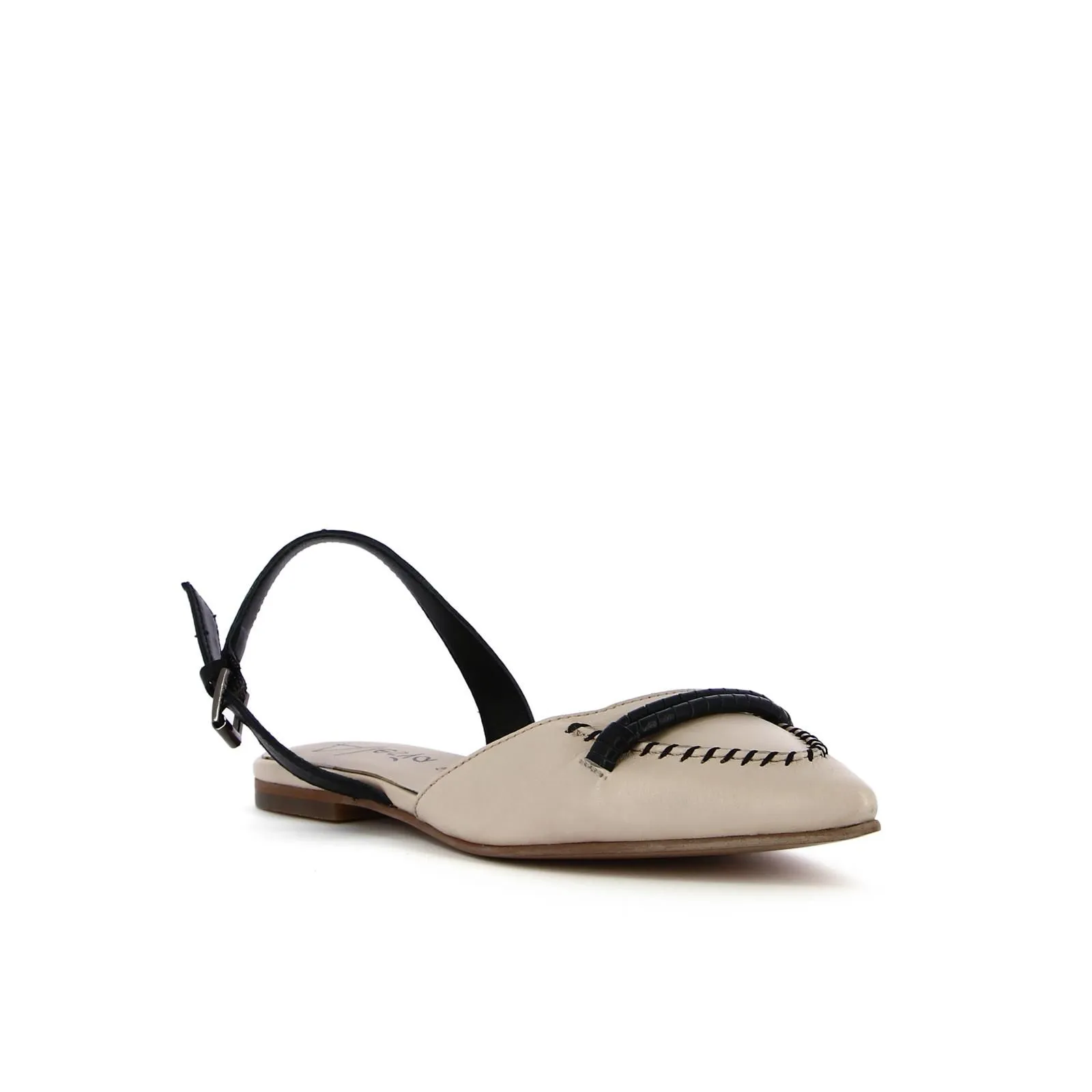 Ballerine a punta beige in pelle con cuciture e sling back