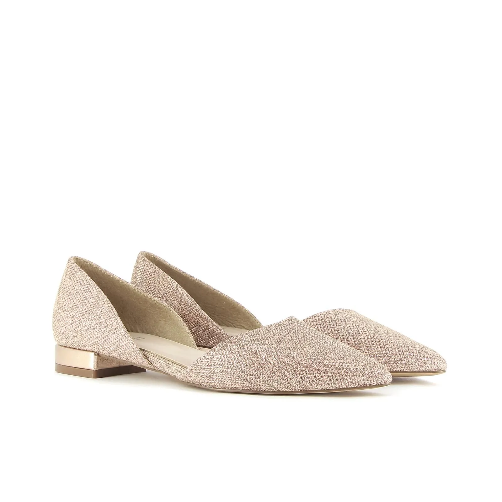 Ballerine beige con aperture laterali e punta sfilata