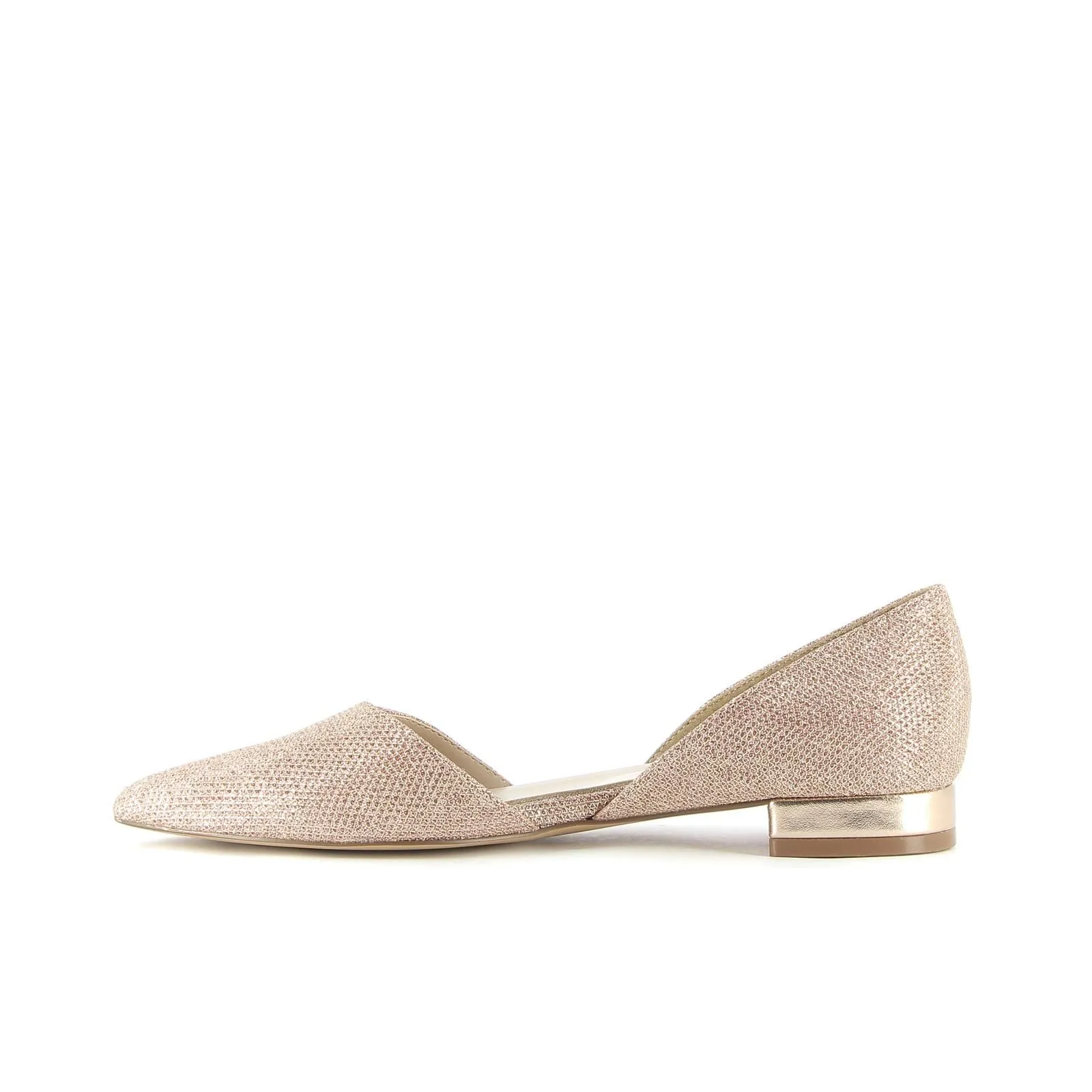 Ballerine beige con aperture laterali e punta sfilata