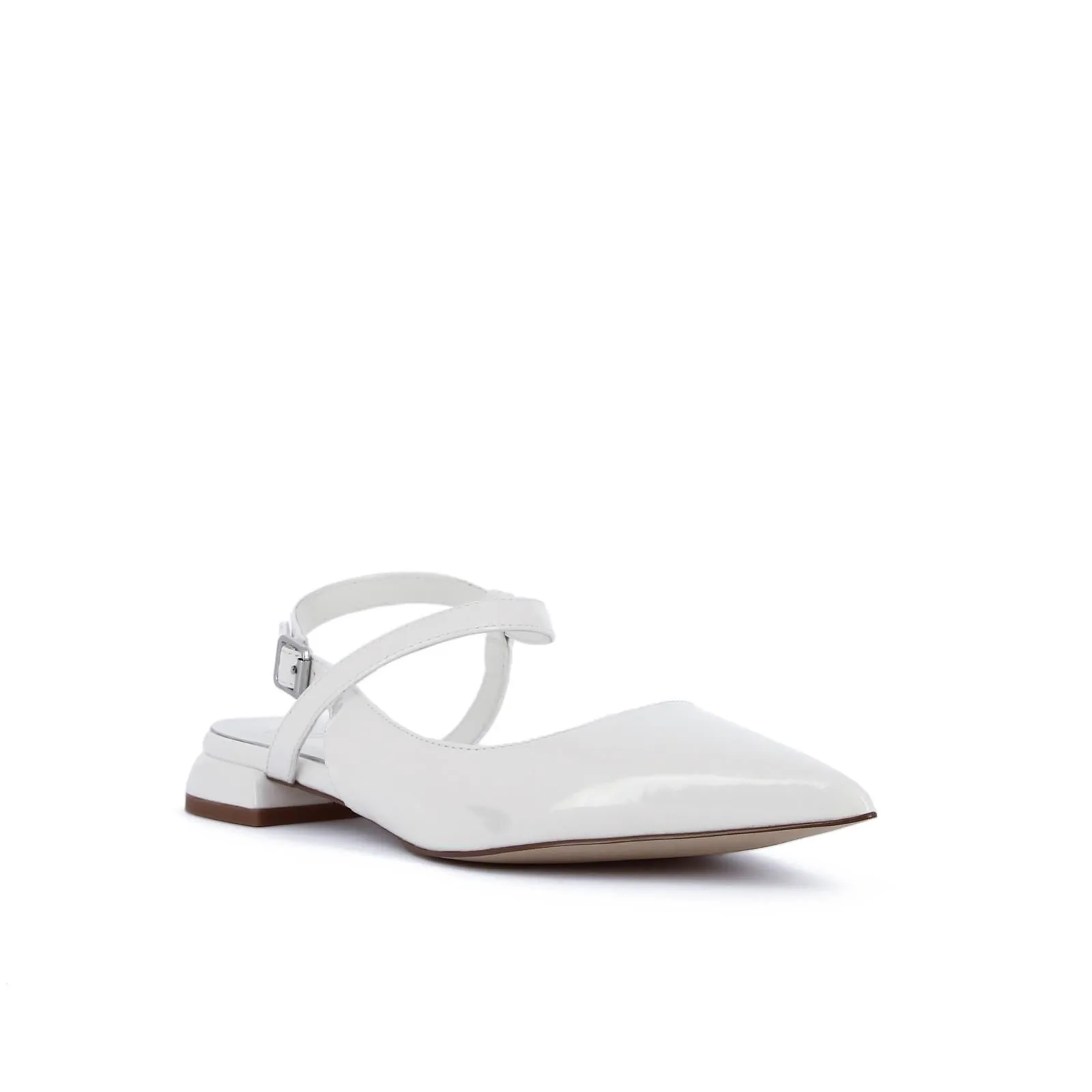 Ballerine bianche lucide a punta con tacco basso e sling back