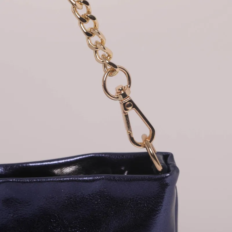 BORSA A BUSTA LAMINATO BLU