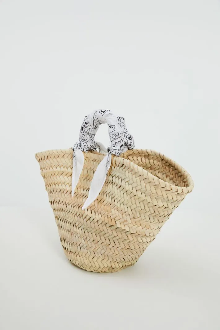 Borsa in paglia con bandana