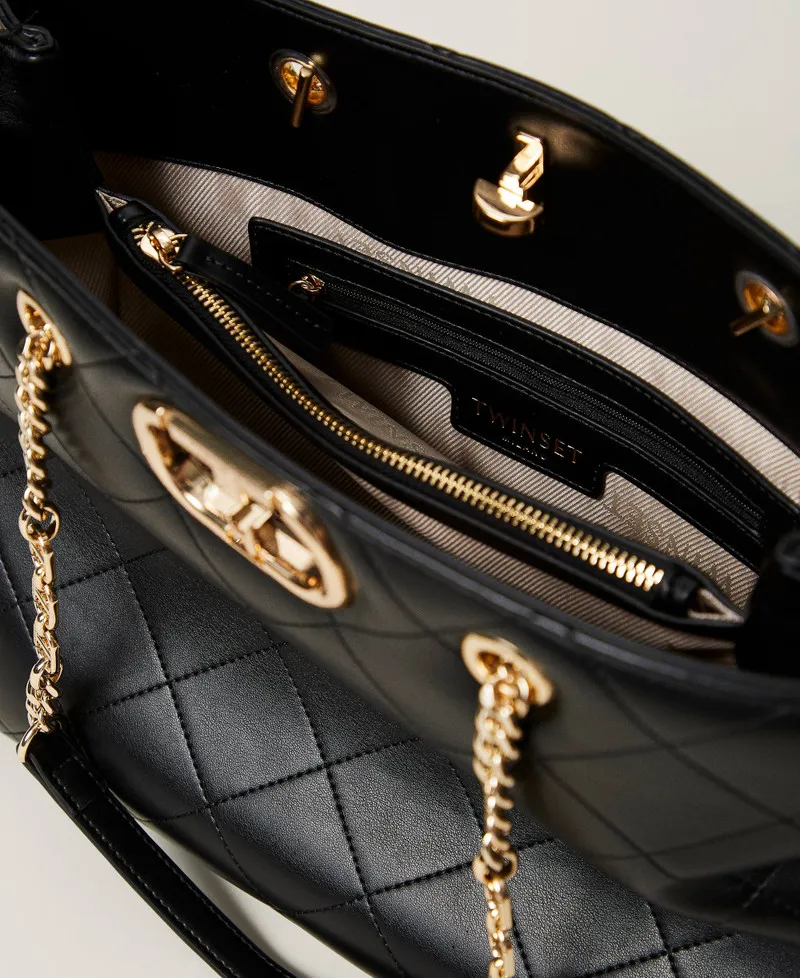 Borsa shopper con chiusura Oval T