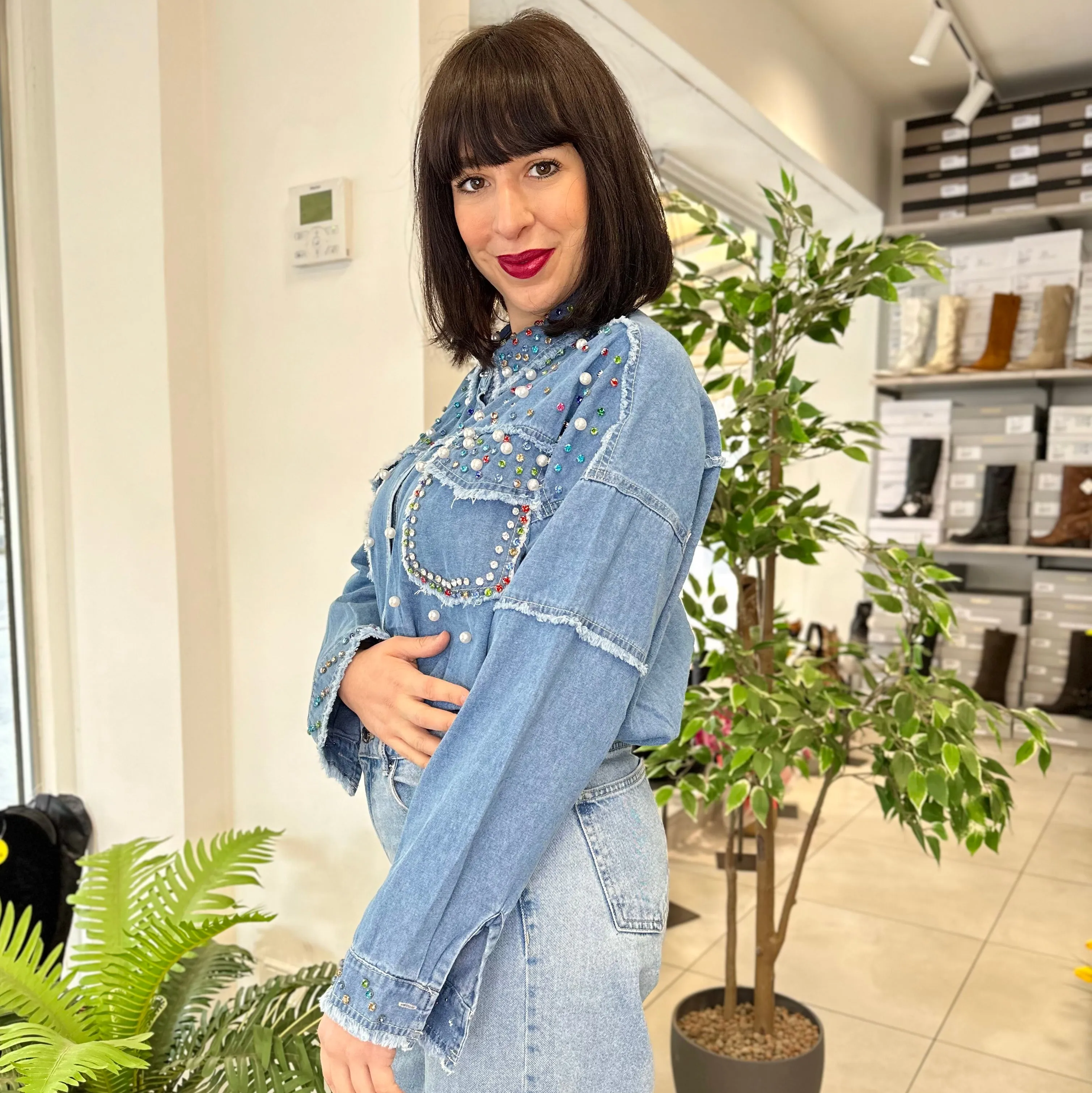 Camicia Denim Ada con Borchie e Strass Gioiello