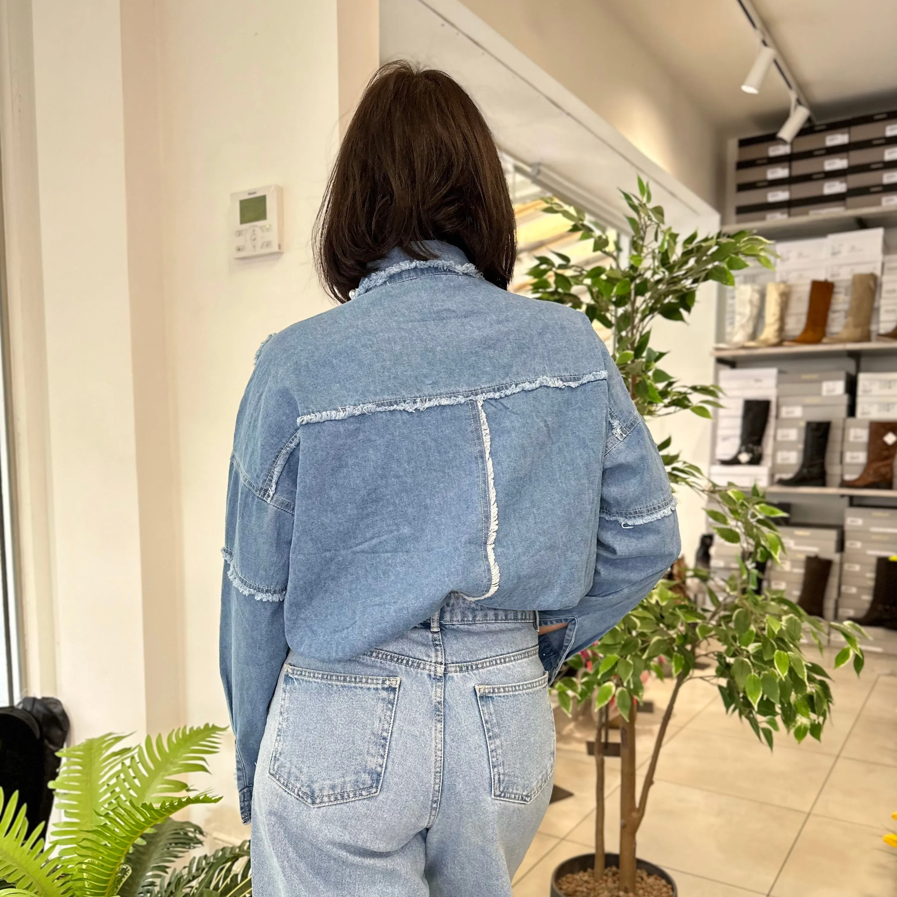 Camicia Denim Ada con Borchie e Strass Gioiello