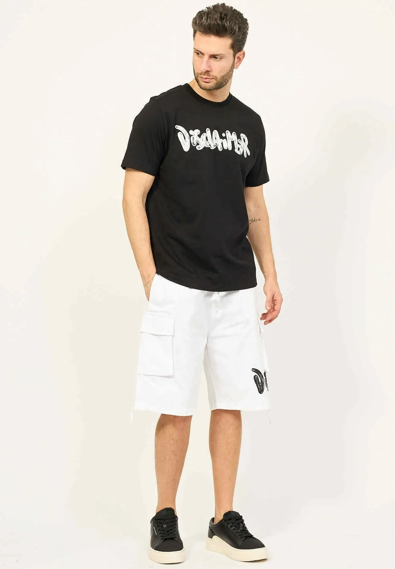 CON A RILIEVO - T-shirt con stampa