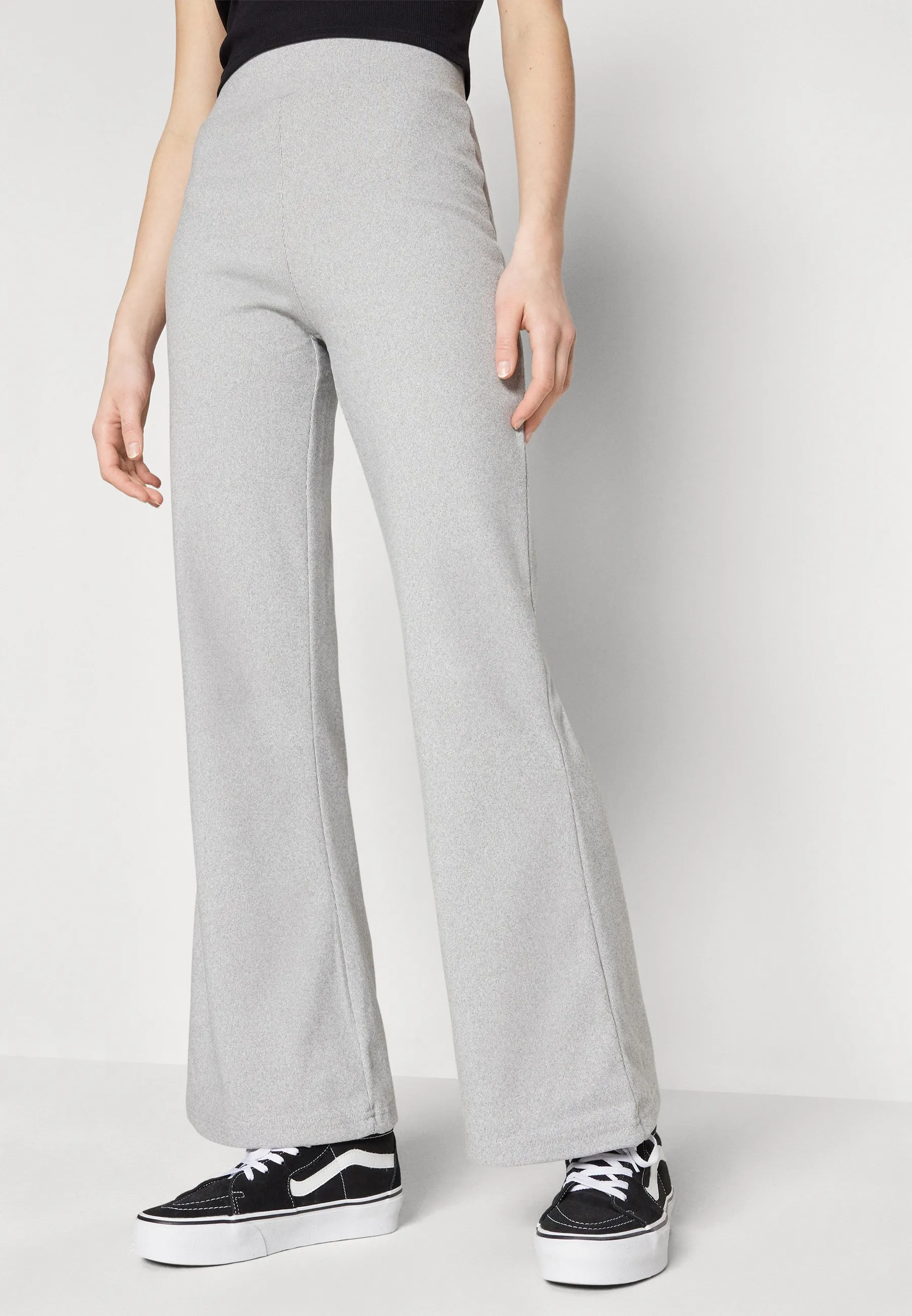 FLARE BRUSHED RIB PANTS - Pantaloni