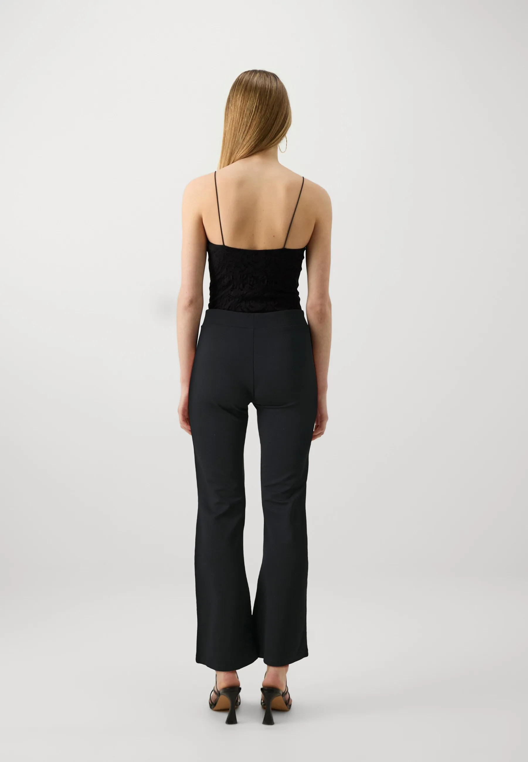 JDYPRETTY FLARE PANT  - Pantaloni