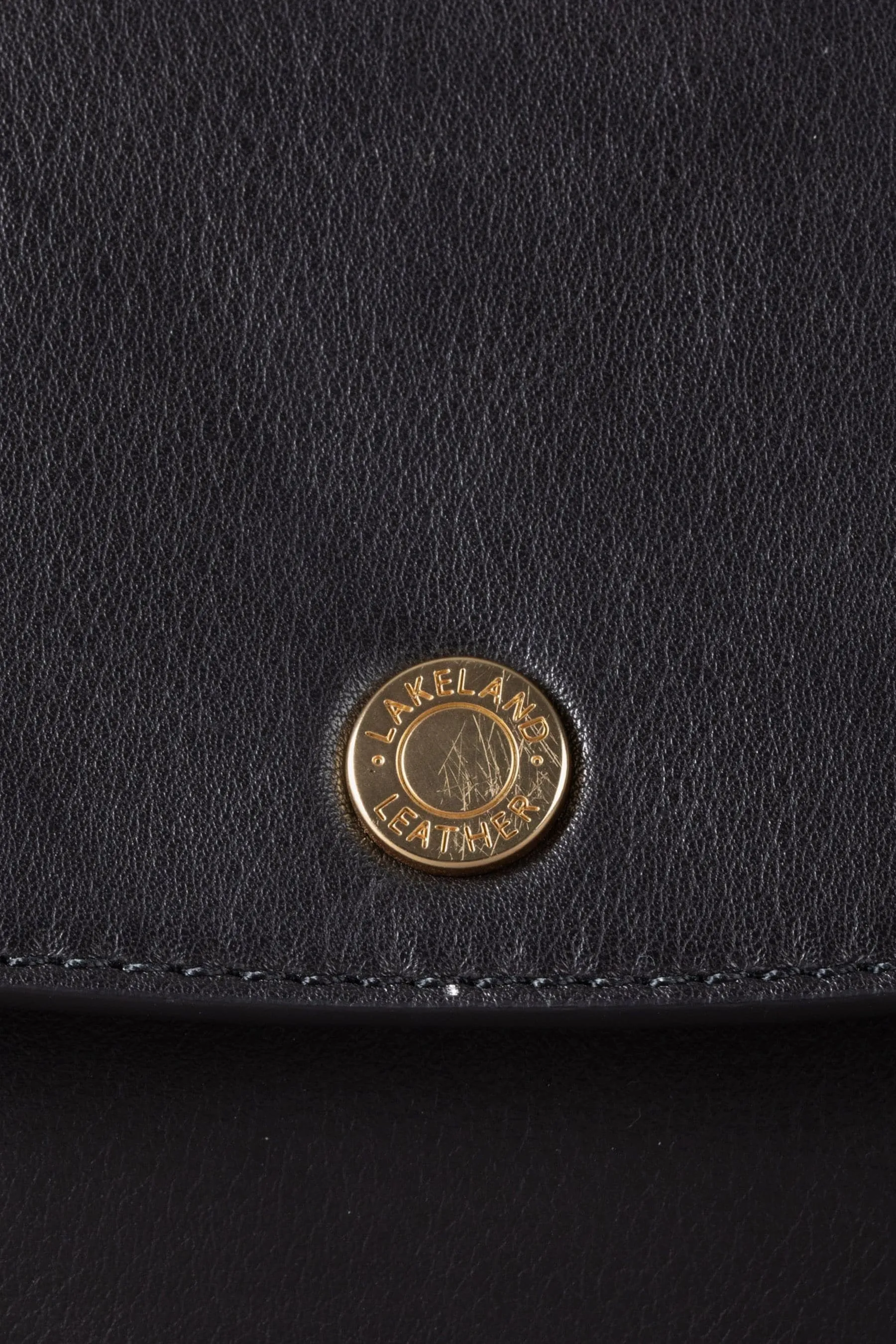 Lakeland Leather - Tarnbeck - Borsa a tracolla piccola in pelle con patella