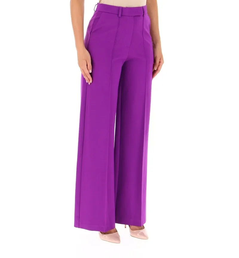 Pantalone flare