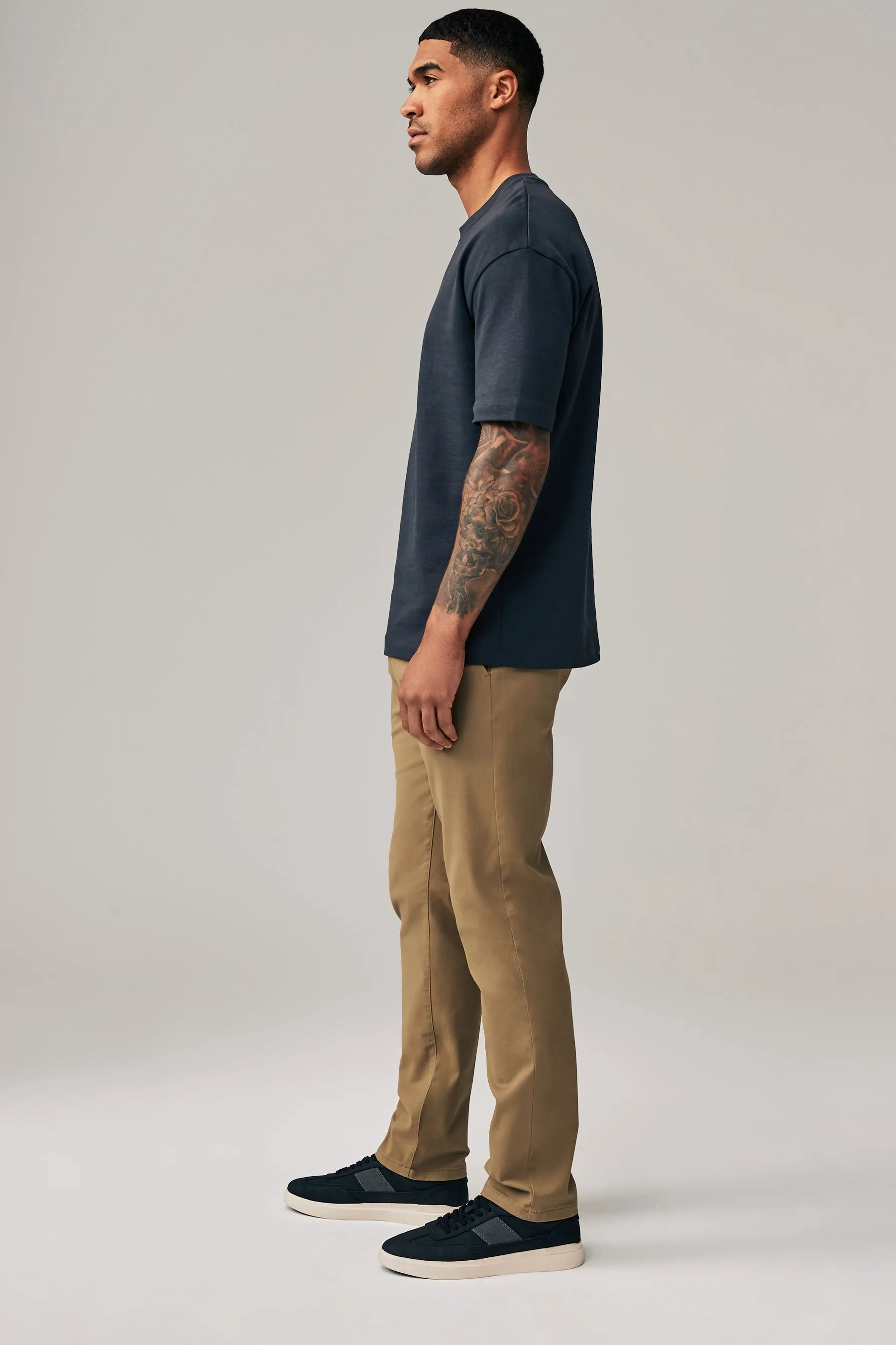 Pantaloni chino elasticizzati