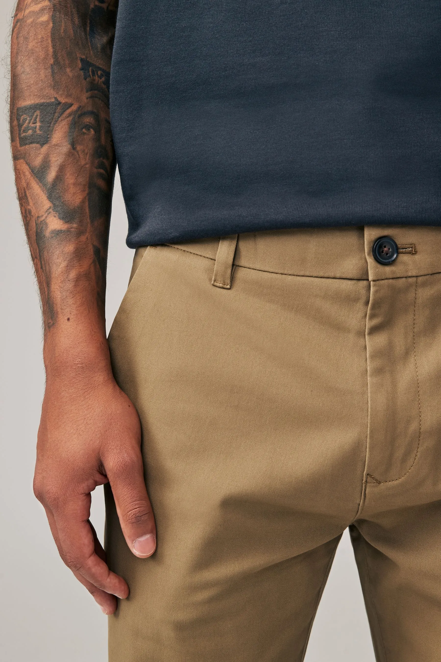 Pantaloni chino elasticizzati