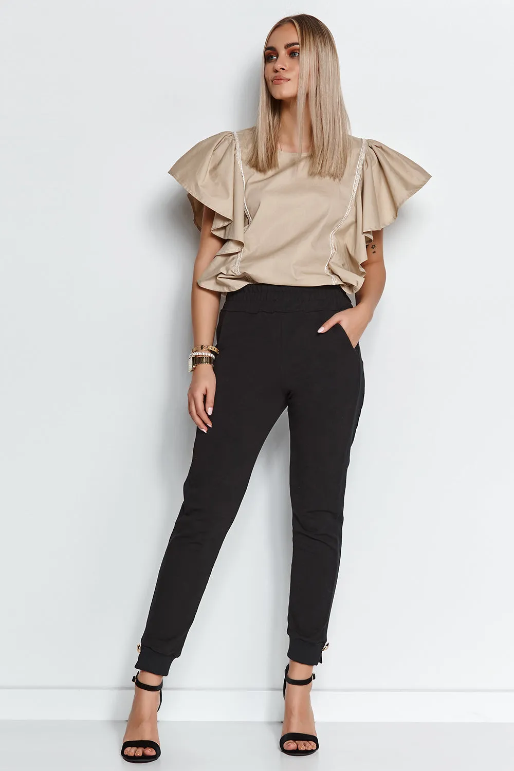 Pantaloni model 152596 Makadamia