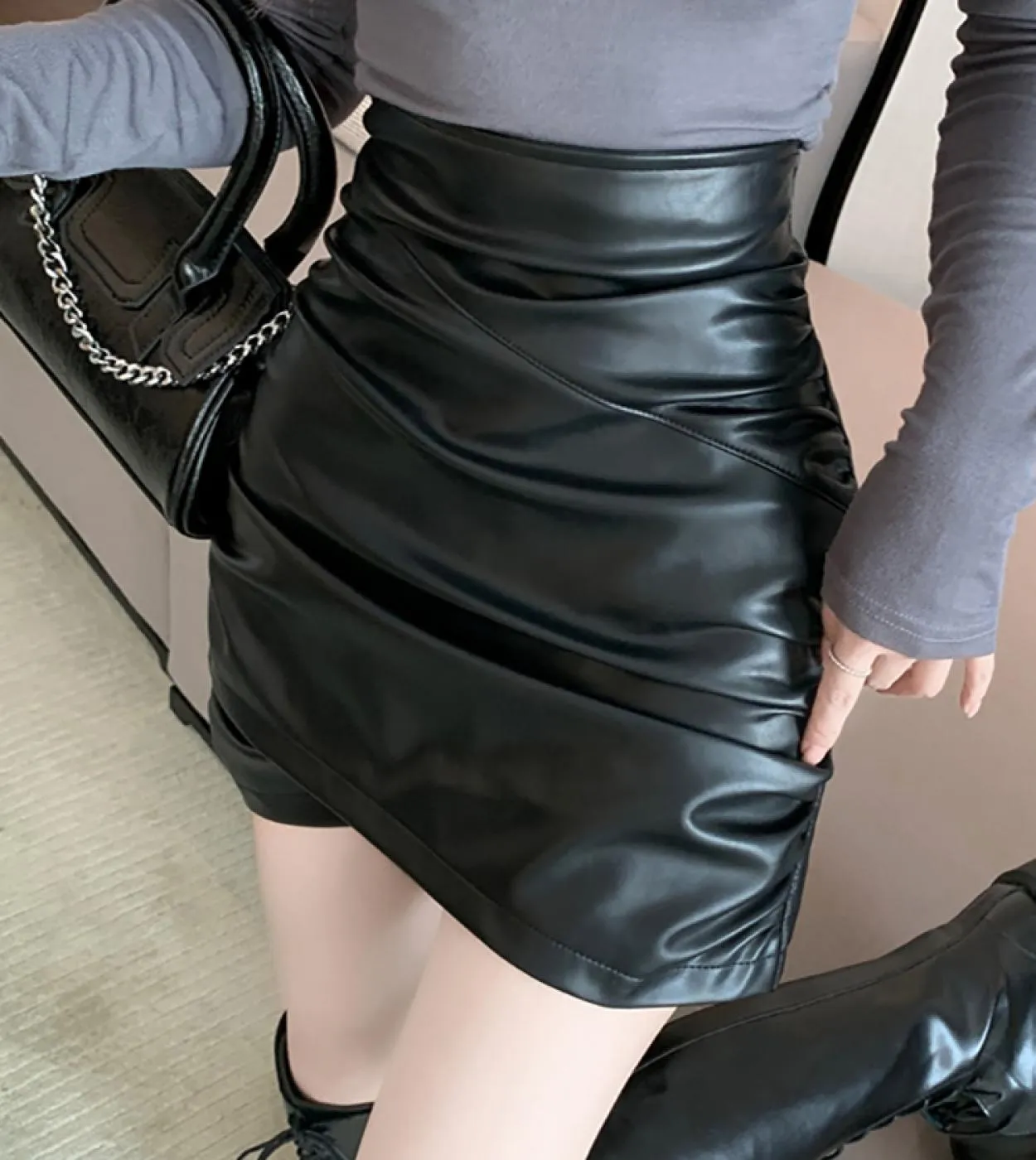 Pu Black Folds Matita Donna Gonna Gothic Solid 2023 New Streetwear Minigonne in pelle marrone a vita alta Fashion