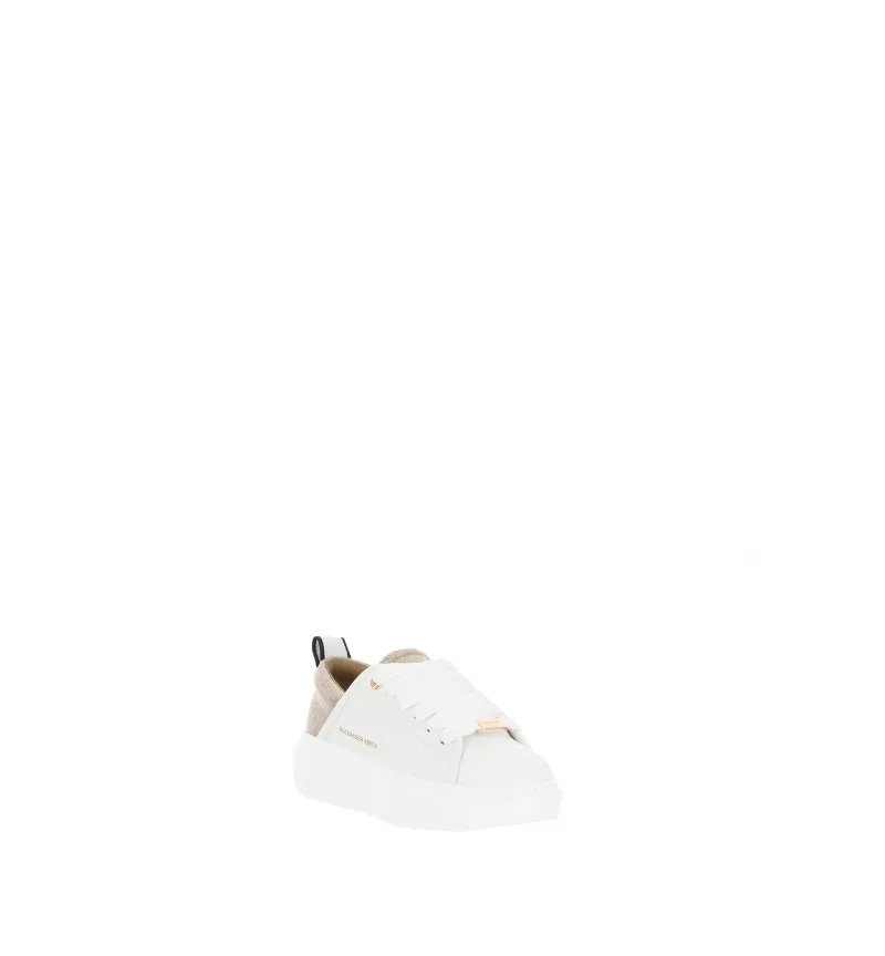 Sneakers con lacci