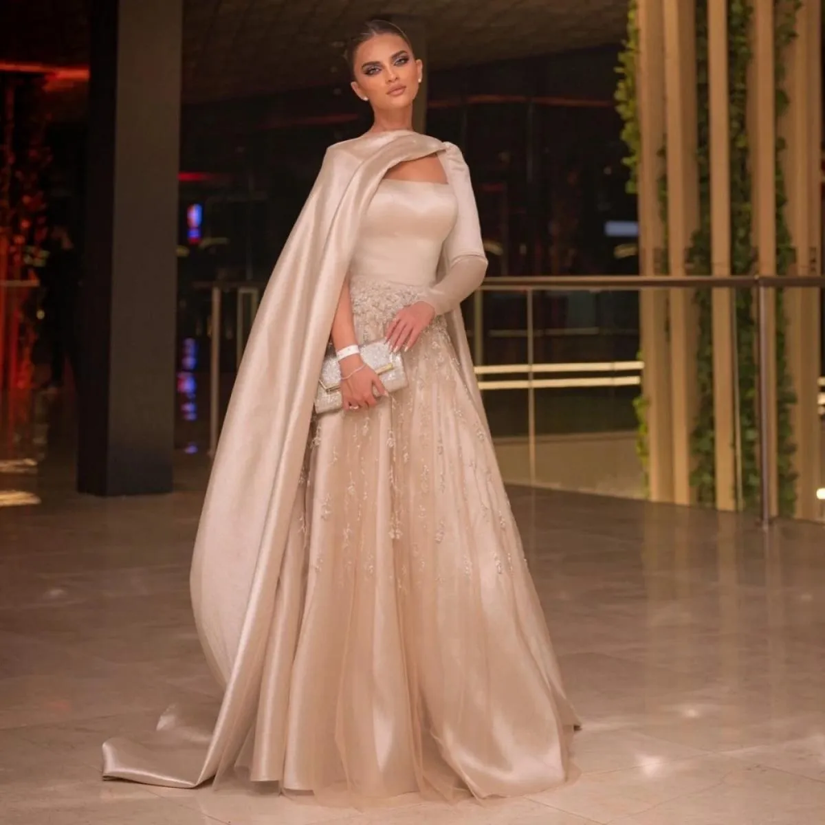 Squisiti abiti da ballo in pizzo champagne con scialli in raso di seta A Line abiti da sera arabi da donna Abiti da cerimonia fo