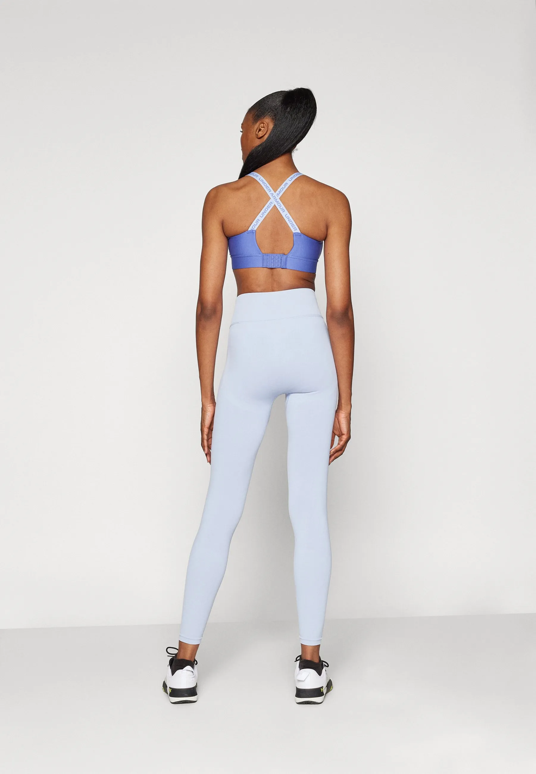 TRAIN SEAMLESS LEGGING - Collant